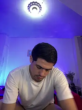 williamsmiiths16 online show from 04/01/26, 02:46