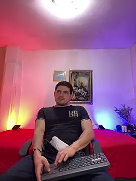 williamsmiiths16 online show from 03/22/26, 08:43