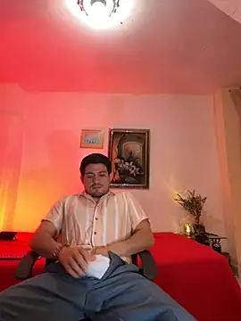 williamsmiiths16 online show from 04/08/26, 11:44