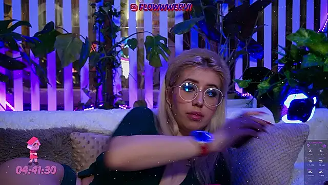 FlowweerGirl online show from 02/03/26, 02:53