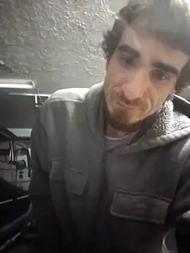 Snapshot of bigjohnson2914 chatting on 12/23/25, 07:29 bigjohnson2914 online show from 12/23/25, 07:29