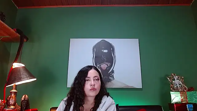 LunaTikka online show from 12/20/25, 01:30