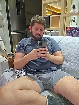Snapshot of RipMyUnderwear chatting on 06/14/26, 11:28 RipMyUnderwear online show from 06/14/26, 11:28