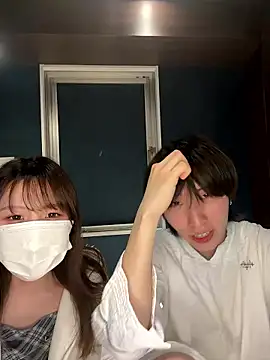 kai xoxo   online show from 12/21/25, 02:08