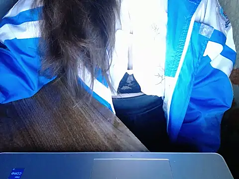 maian love online show from 02/26/26, 07:25