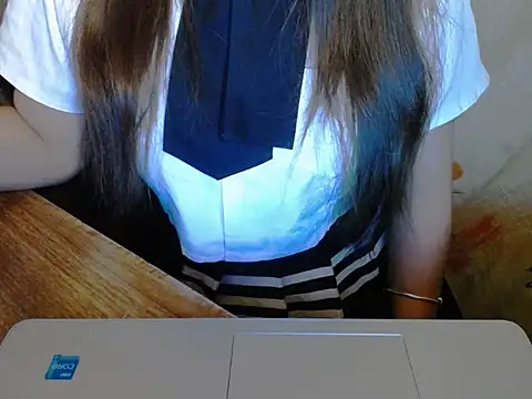 maian love online show from 06/17/26, 08:08