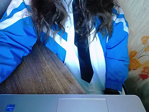 maian love online show from 04/15/26, 07:29