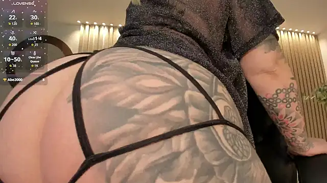 MadisonKane online show from 04/23/26, 12:29