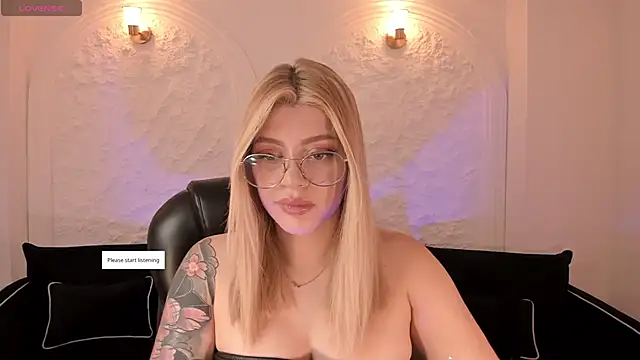 MadisonKane online show from 05/26/26, 11:41