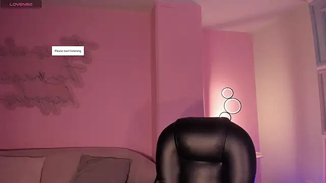 MadisonKane online show from 05/18/26, 11:15
