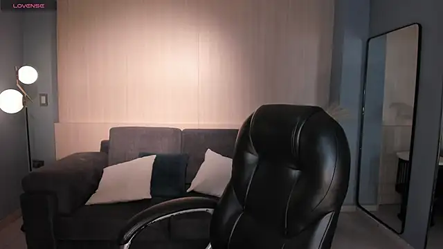 MadisonKane online show from 04/20/26, 11:13