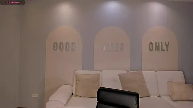 MadisonKane online show from 01/18/26, 11:13