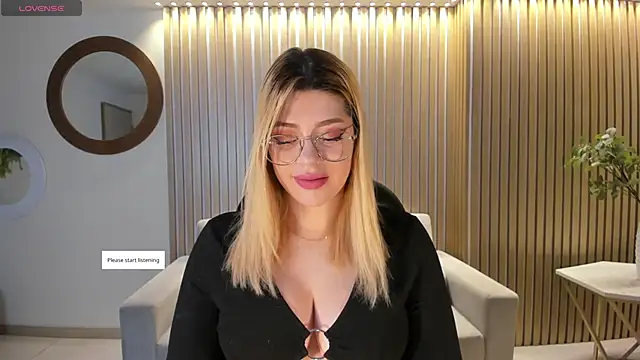 MadisonKane online show from 05/02/26, 11:15