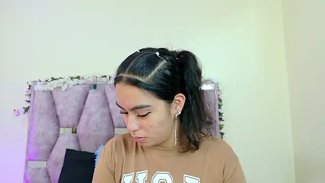 iris and damian online show from 02/27/26, 05:13