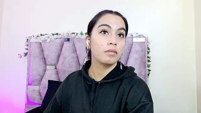 iris and damian online show from 02/25/26, 05:13