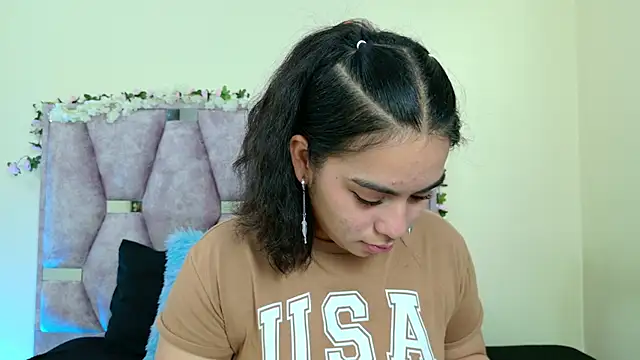 iris and damian online show from 02/19/26, 05:21