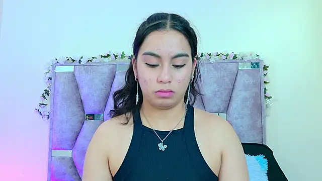 Snapshot of iris_and_damian chatting on 03/29/26, 05:14 iris and damian online show from 03/29/26, 05:14