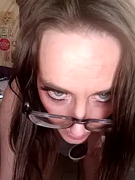 snowbird1117 online show from 04/17/26, 10:23