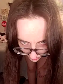 snowbird1117 online show from 04/21/26, 07:37