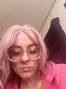 snowbird1117 online show from 03/02/26, 04:35