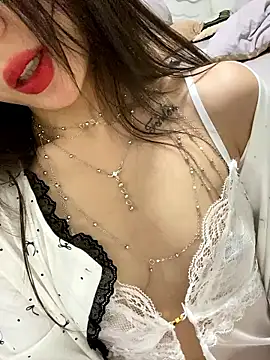 yaqing666 online show from 01/08/26, 12:22