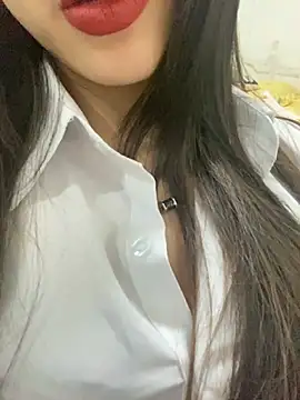 yaqing666 online show from 02/08/26, 11:30