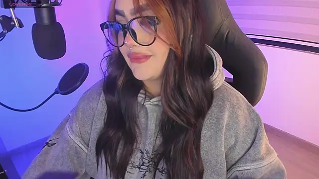 Snapshot of asheryn chatting on 02/04/26, 01:22 asheryn online show from 02/04/26, 01:22