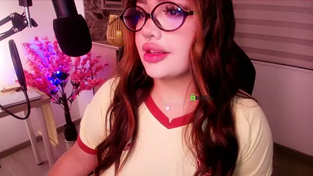 Snapshot of asheryn chatting on 07/08/26, 01:52 asheryn online show from 07/08/26, 01:52