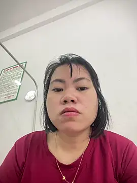 Chew candy online show from 12/17/25, 03:00