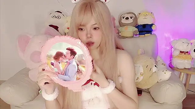 Miyeoonn online show from 01/18/26, 02:04