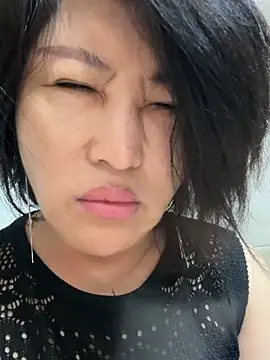 Snapshot of luckybaby666999 chatting on 06/30/26, 11:38 luckybaby666999 online show from 06/30/26, 11:38