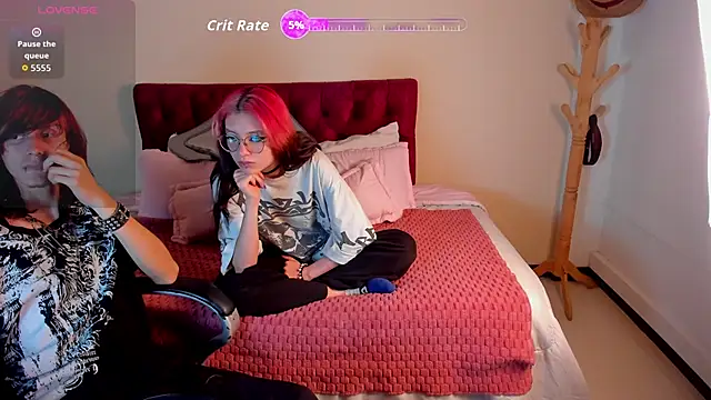 Snapshot of Eros_Nyx_ chatting on 02/07/26, 04:20 Eros Nyx online show from 02/07/26, 04:20