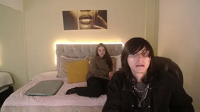 Snapshot of Eros_Nyx_ chatting on 01/07/26, 03:55 Eros Nyx online show from 01/07/26, 03:55