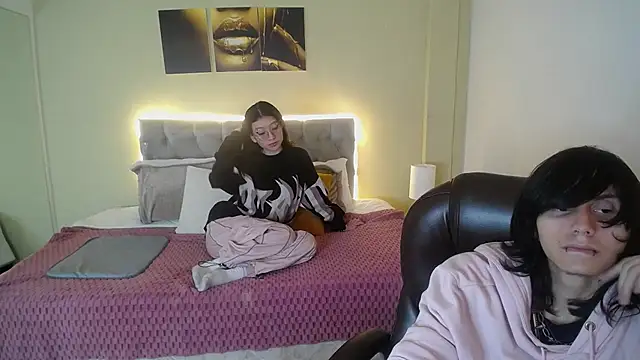 Snapshot of Eros_Nyx_ chatting on 01/06/26, 03:54 Eros Nyx online show from 01/06/26, 03:54