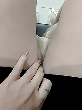 Baby-Linh online show from 03/10/26, 02:43