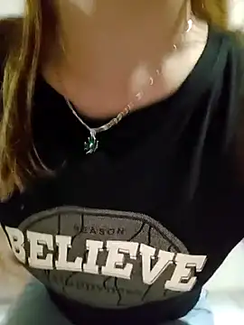 Baby-Linh online show from 04/08/26, 12:34