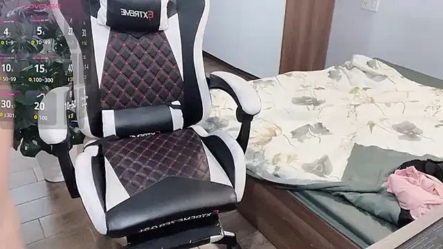 Ni-Ni 2K online show from 12/21/25, 12:35