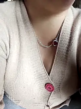 Snapshot of sary-hot2x chatting on 04/02/26, 03:02 sary-hot2x online show from 04/02/26, 03:02