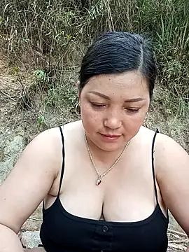 Snapshot of sary-hot2x chatting on 04/14/26, 10:42 sary-hot2x online show from 04/14/26, 10:42