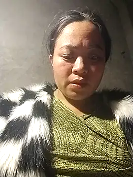 AlilaK2 online show from 12/18/25, 01:59