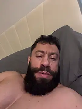 Snapshot of stylesexy chatting on 12/22/25, 08:03 stylesexy online show from 12/22/25, 08:03