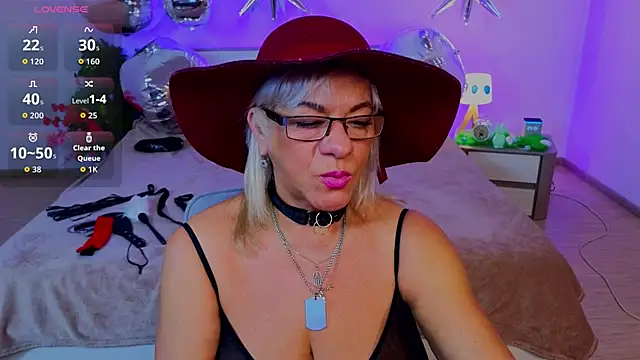 AnittaHarris  online show from 04/01/26, 03:30