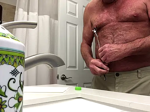 Toothpic1 online show from 12/18/25, 11:08