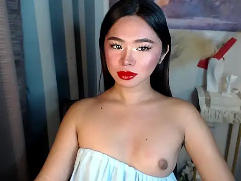 Snapshot of voganmarie chatting on 06/26/26, 05:57 voganmarie online show from 06/26/26, 05:57