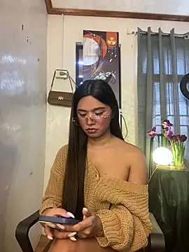 voganmarie online show from 04/10/26, 01:01