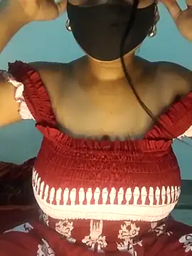 Snapshot of Hotty_Tulip chatting on 02/20/26, 12:51 Hotty Tulip online show from 02/20/26, 12:51