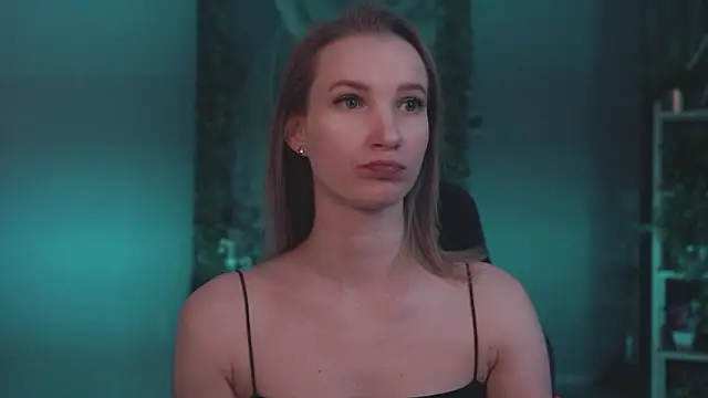 Megan Rodgers online show from 03/04/26, 05:42