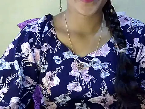 Snapshot of Shab_M chatting on 07/19/26, 07:17 Shab M online show from 07/19/26, 07:17