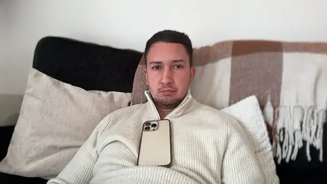 Snapshot of dirtyanal23 chatting on 12/05/25, 02:04 dirtyanal23 online show from 12/05/25, 02:04