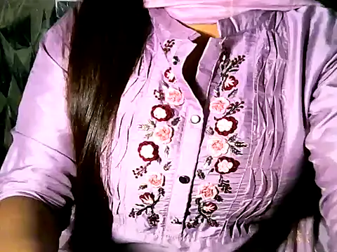 Hotty Suzuka online show from 06/03/26, 02:55